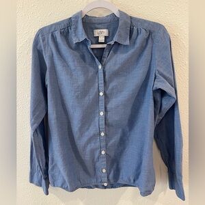 Ann Taylor LOFT 100% Cotton Blue Button-Up
